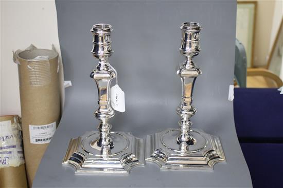 A pair of modern 18th century design cast silver candlesticks by C.J. Vander Ltd, Sheffield, 1996, 27cm, 95.5oz.